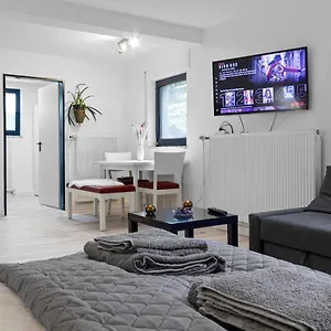 Gemuetliches In - Smarttv - Kueche Köln